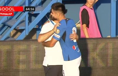 Naufragiați în Europa, amirali în SuperLigă » Rezervele Farului s-au dezlănțuit în fața Voluntariului: hattrick Larie, show Vînă! Clasamentul ACUM