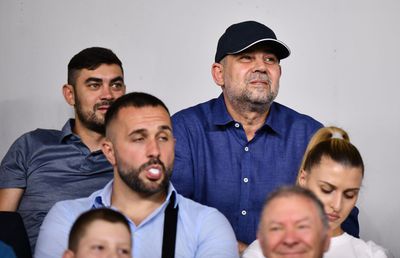 Marcel Ciolacu, în tribune la Derby de România! Ce a făcut prim-ministrul la Dinamo - FCSB și ce mesaj a postat în timpul meciului
