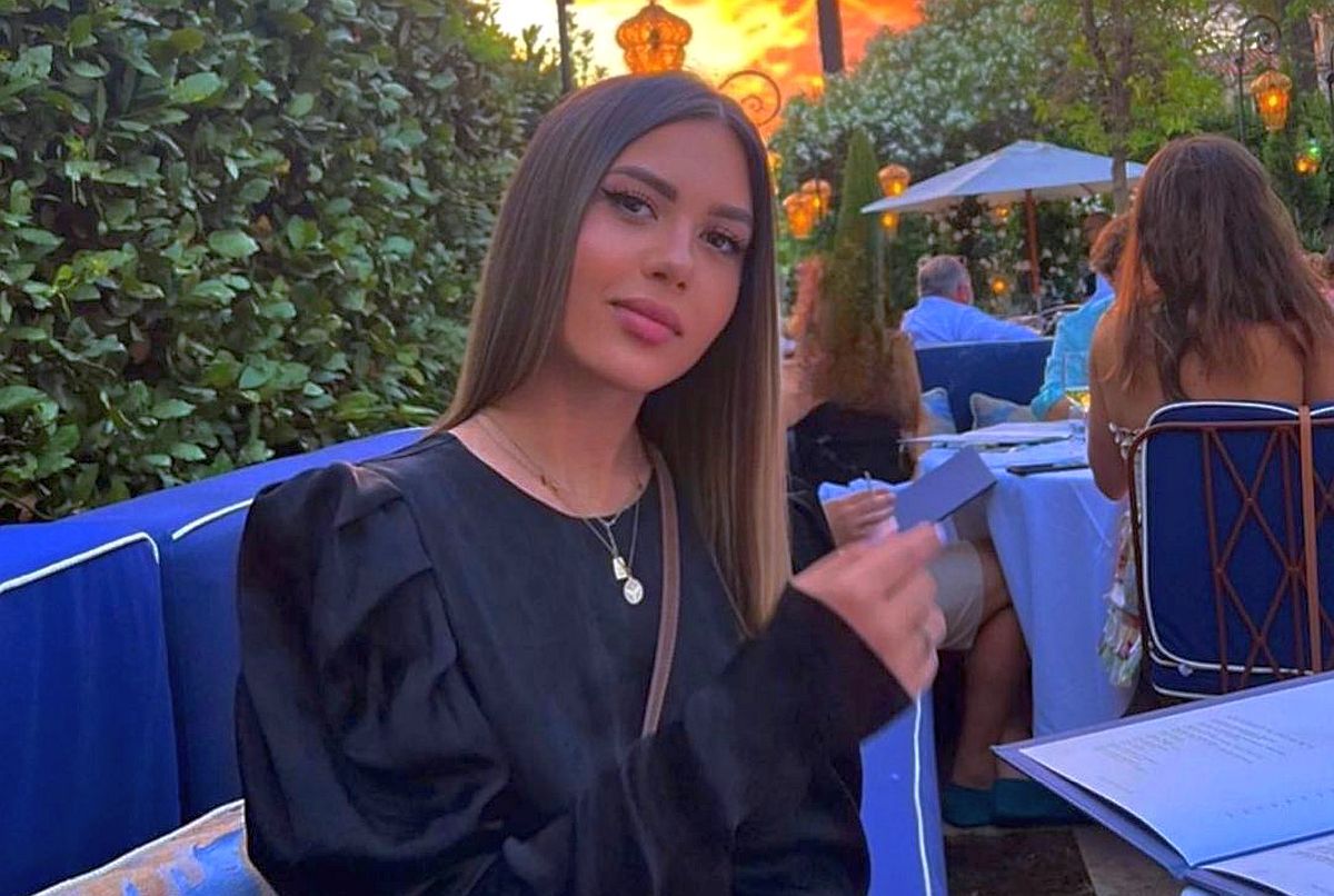 Fiica lui Ilie Năstase, apariție îndrăzneață pe plaja din Grecia » Imaginile cu care a „încins” litoralul