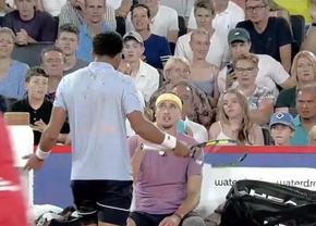 Scandal în finala ATP de la Hamburg: jucătorii au fost la un pas de bătaie » Arbitrul a intervenit