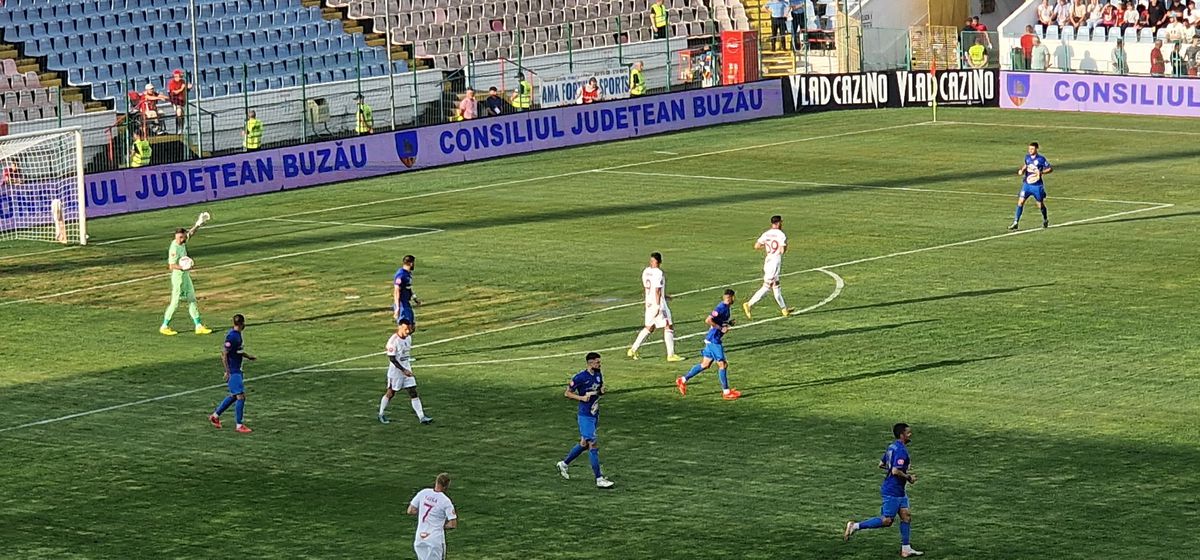 Gloria Buzău - Sepsi 1-2 » Dramatism la Buzău: VAR salvator! Sepsi câștigă după un gol anulat în ultima fază