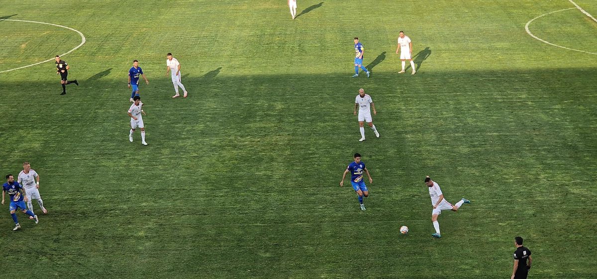 Laszlo Dioszegi, de la agonie la extaz în Gloria Buzău - Sepsi! A dat cu pumnii în masă: cum a fost surprins de reporterul GSP