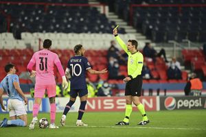 Un fost mare arbitru FIFA îl arată cu degetul pe Neymar: „Cu cât fața lui era mai contorsionată de durere...”