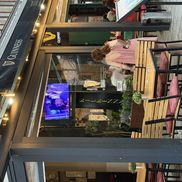 Shkendija – FCSB sau „Insula Iubirii”? Ce au preferat bucureștenii în Centrul Vechi // FOTO: GSP.ro