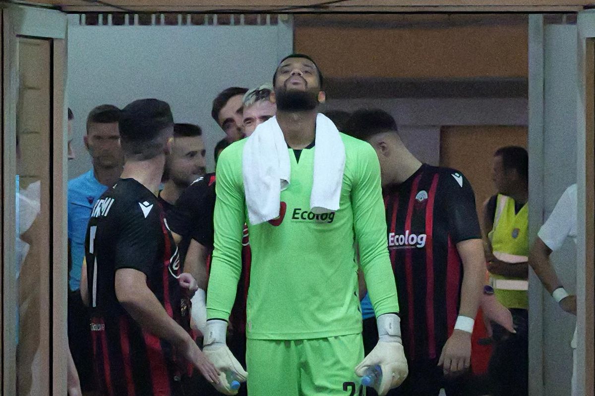 Stream ilegal la Shkendija - FCSB! VOYO n-a scăpat total de probleme