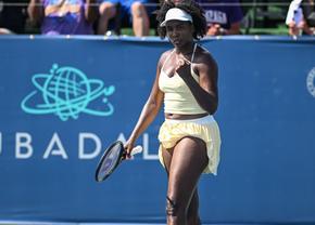 Victorie pentru Venus Williams la revenirea la 45 de ani! » Adversara ei s-a născut cu 8 luni înaintea debutului americancei și și-a anunțat retragerea