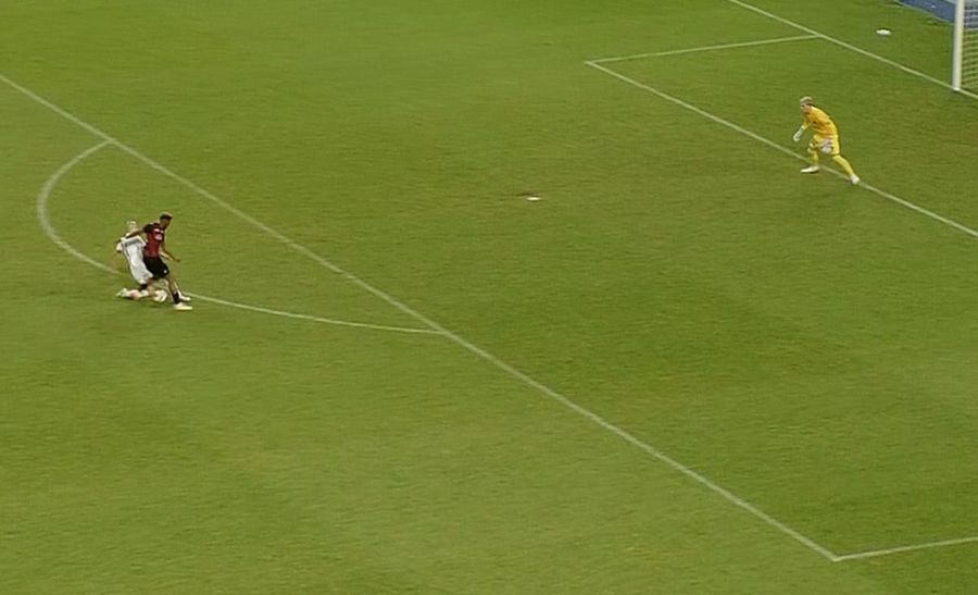 Tamba a scăpat de Chiricheș și a rămas singur cu Târnovanu Încă o rușine în Ligă! FCSB a pierdut și cu Shkendija: Târnovanu ține, pentru moment, echipa roș-albastră în Champions League!