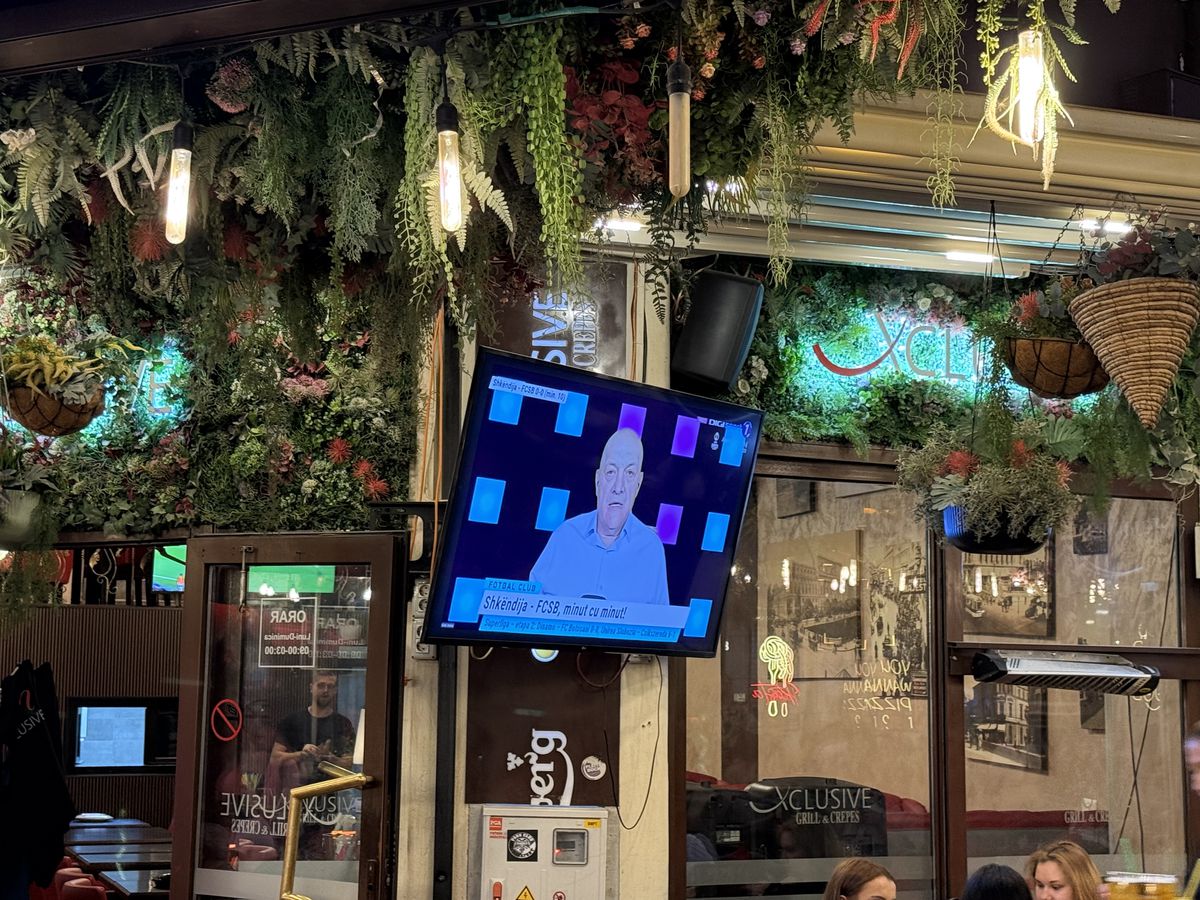 Shkendija – FCSB sau „Insula Iubirii”? » Care a fost raportul de forțe în Centrul Vechi din București: „Dă drumul la TV că începe!”