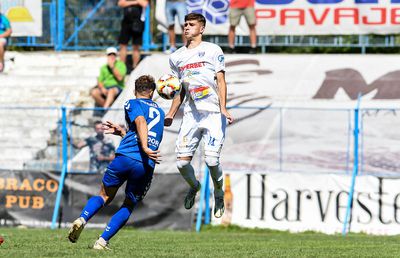 Cu cine se pregătește să semneze mijlocașul pentru care Mihai Stoica a „dat în scris că se face fotbalist”