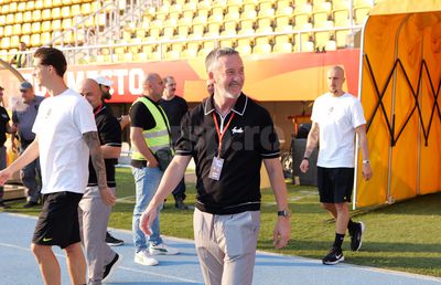 Reacția lui Mihai Stoica când a pășit pe gazonul de la Skopje: „Mamă...”