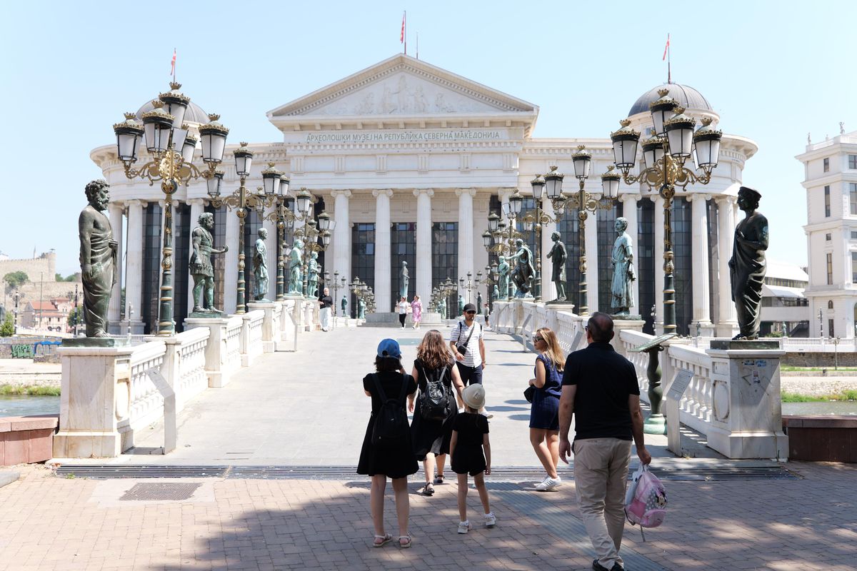 Imagini de pe străzile din Skopje înaintea meciului Shkendija - FCSB // foto: Andrei Furnigă (GSP)