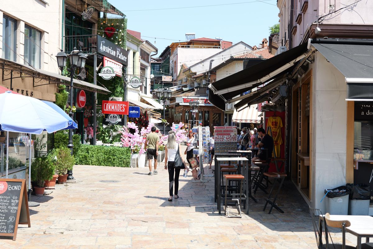 Imagini de pe străzile din Skopje înaintea meciului Shkendija - FCSB // foto: Andrei Furnigă (GSP)