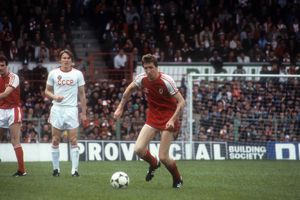 Joey Jones, legendarul jucător al lui Liverpool, a decedat la vârsta de 70 de ani