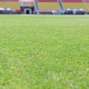 GSP vă prezintă în exclusivitate imagini de pe stadionul unde se desfășoară și FOTE 2025, și meciul Shkendija - FCSB! Cum arată gazonul // FOTO: Andrei Furnigă (GSP)
