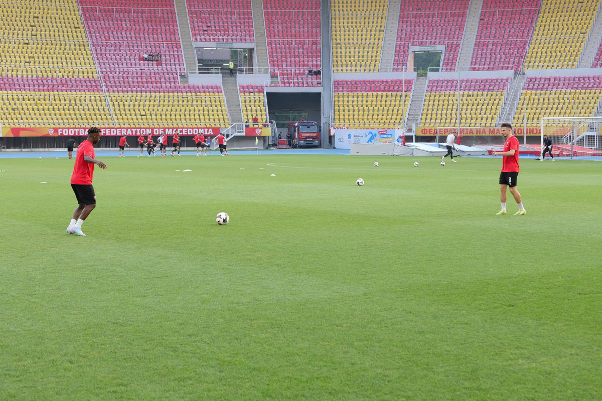 Condiții deplorabile în tribune la Shkendija - FCSB » „Coteț” la masa presei: ce au găsit reporterii GSP prezenți la Skopje