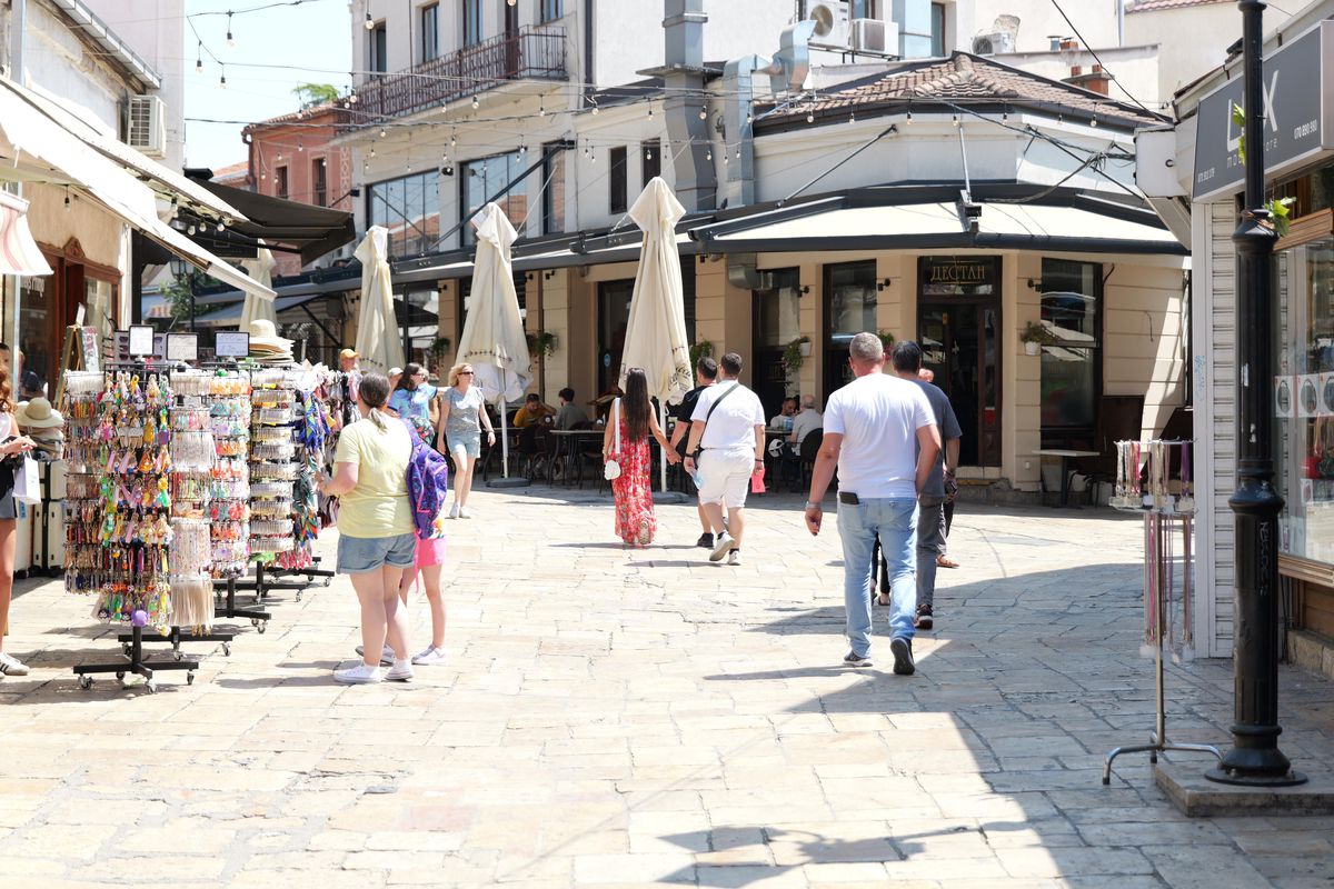 Imagini de pe străzile din Skopje înaintea meciului Shkendija - FCSB // foto: Andrei Furnigă (GSP)