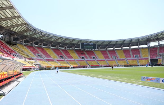 În pauza de la FOTE! Cum se prezintă gazonul de pe stadionul unde FCSB atacă, diseară, calificarea la Skopje