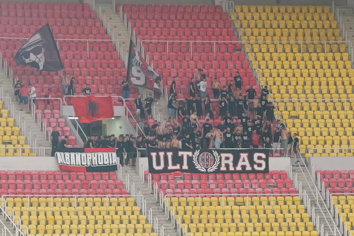 Anunț îngrijorător în direct: Florin Tănase, OUT 3 meciuri după intrarea necontrolată cu Shkendija?!