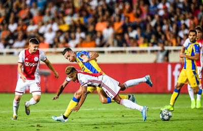 Răzvan Marin e făcut praf de un fost fotbalist olandez: „N-am auzit un rahat mai mare! Marin nici nu-l poate lega la şireturi pe De Jong”