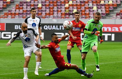 EXCLUSIV Craiova transferă un jucător important din play-off: „Jucătorul și-a dat acordul de a pleca, cluburile au bătut palma!”