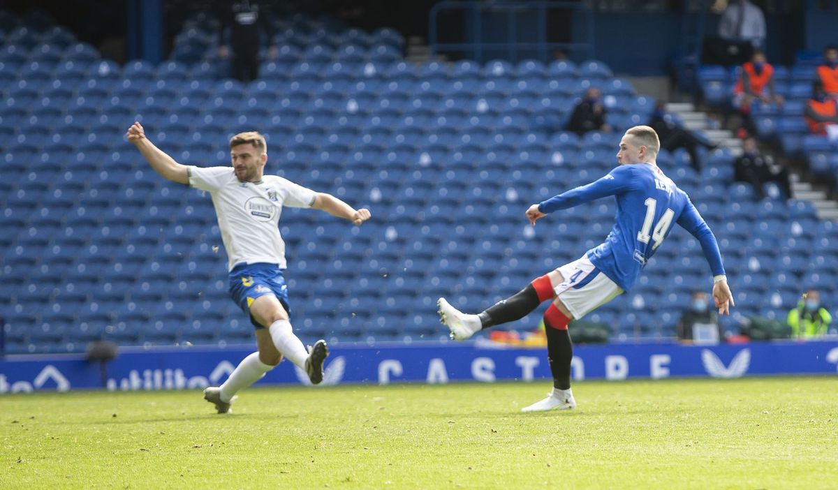 RANGERS - KILMARNOCK 2-0 // Steven Gerrard l-a lăudat pe înlocuitorul lui Ianis Hagi în primul „11”: „A fost o zi mare pentru el”