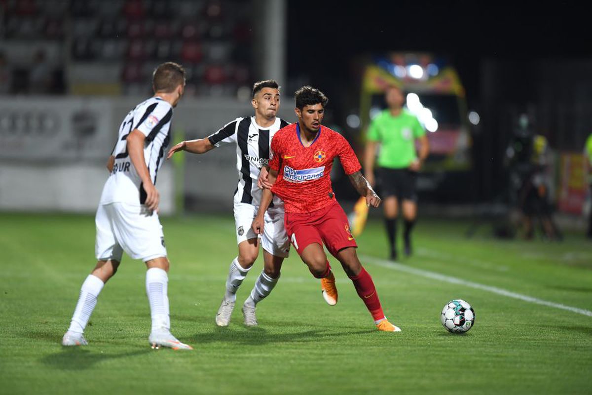 ASTRA - FCSB. Haos înaintea meciului! Antrenorul a spus tot: „N-am lucrat nimic tactic, nimic fizic, am încercat doar să ne adunăm”