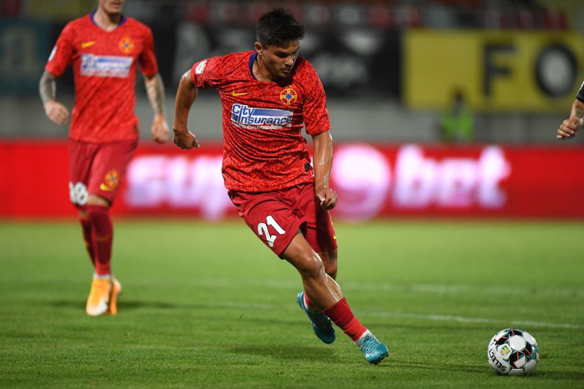 ASTRA - FCSB 0-3. Toni Petrea a explicat de ce l-a schimbat pe Sergiu Buș la pauză: „E un protocol”