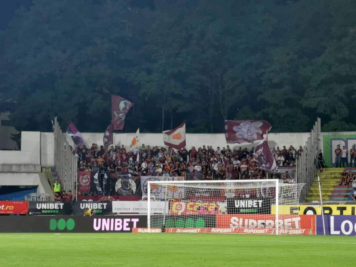 FC Botoșani - Rapid. Imagini tari surprinse în Moldova de fotoreporterul Gazetei