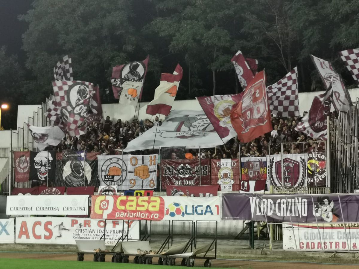 FC Botoșani - Rapid. Imagini tari surprinse în Moldova de fotoreporterul Gazetei