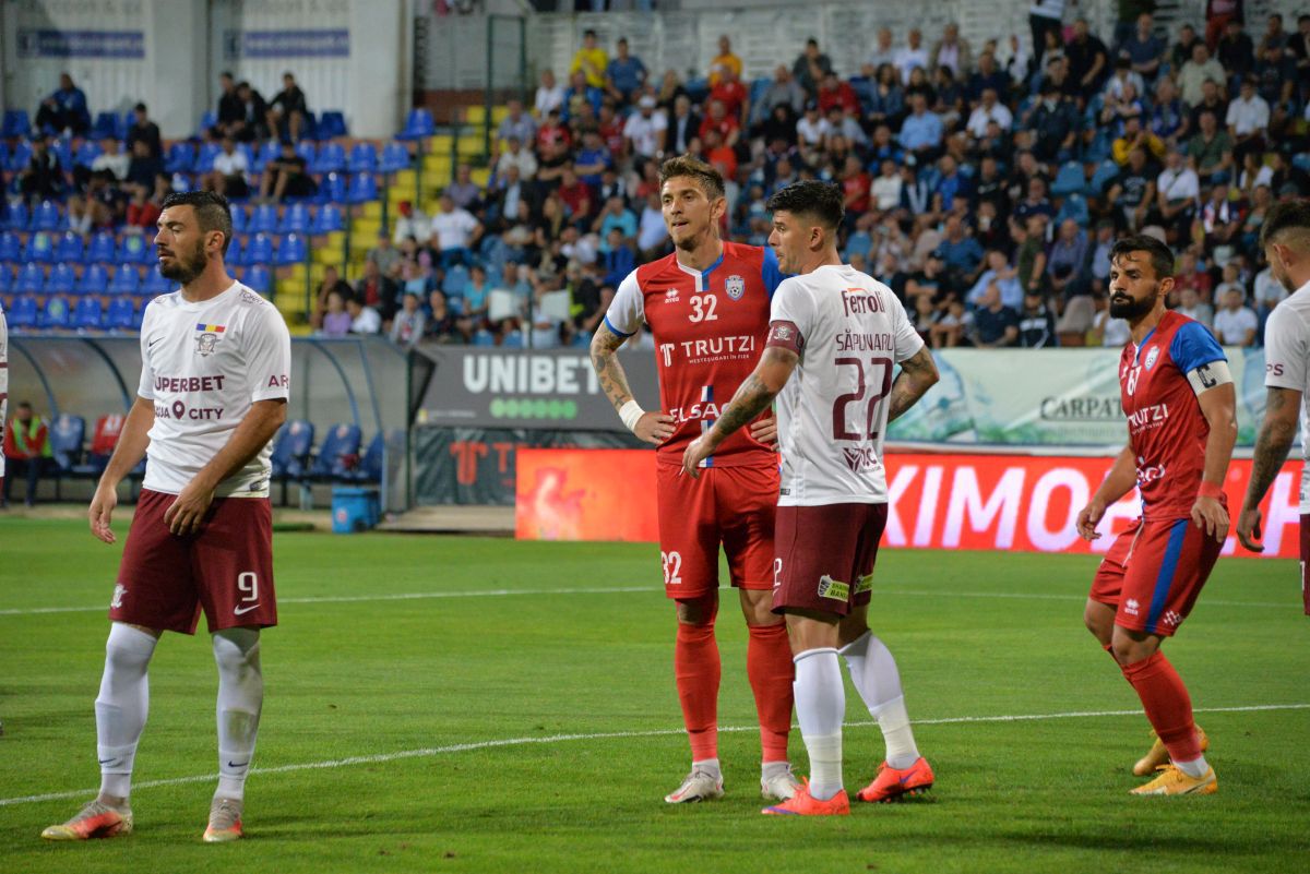 „Hoții, hoții!” » 3 faze controversate în Botoșani - Rapid: două „roșii” neacordate