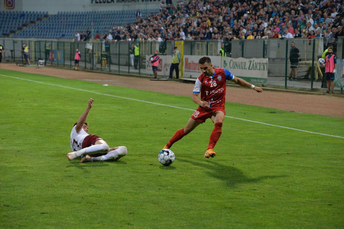 Ce a spus Victor Angelescu despre imaginile cu Mihai Iosif la bustul gol: „Și eu aș ridica chestiunea asta dacă aș fi jurnalist”