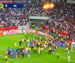 Scene halucinante în Nice - Marseille! Jucătorii oaspeților s-au luat la bătaie cu fanii adverși + Antrenorul, ținut de staff și fotbaliști