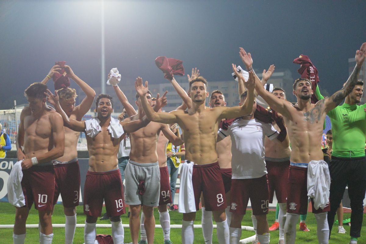 Ce a spus Victor Angelescu despre imaginile cu Mihai Iosif la bustul gol: „Și eu aș ridica chestiunea asta dacă aș fi jurnalist”