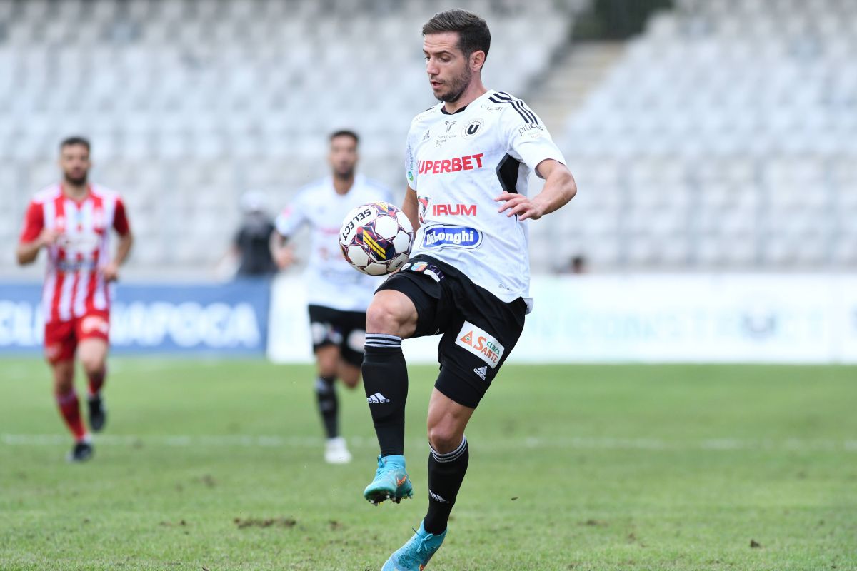 Chipciu, declarații dure la adresa CSA: „Dacă asta e Steaua, am luat-o razna! Cum să fie Steaua, cu echipamentul ăla fake și jucătorii ăștia?!” + „Cei de la Peluza Sud sunt sclavii Armatei”