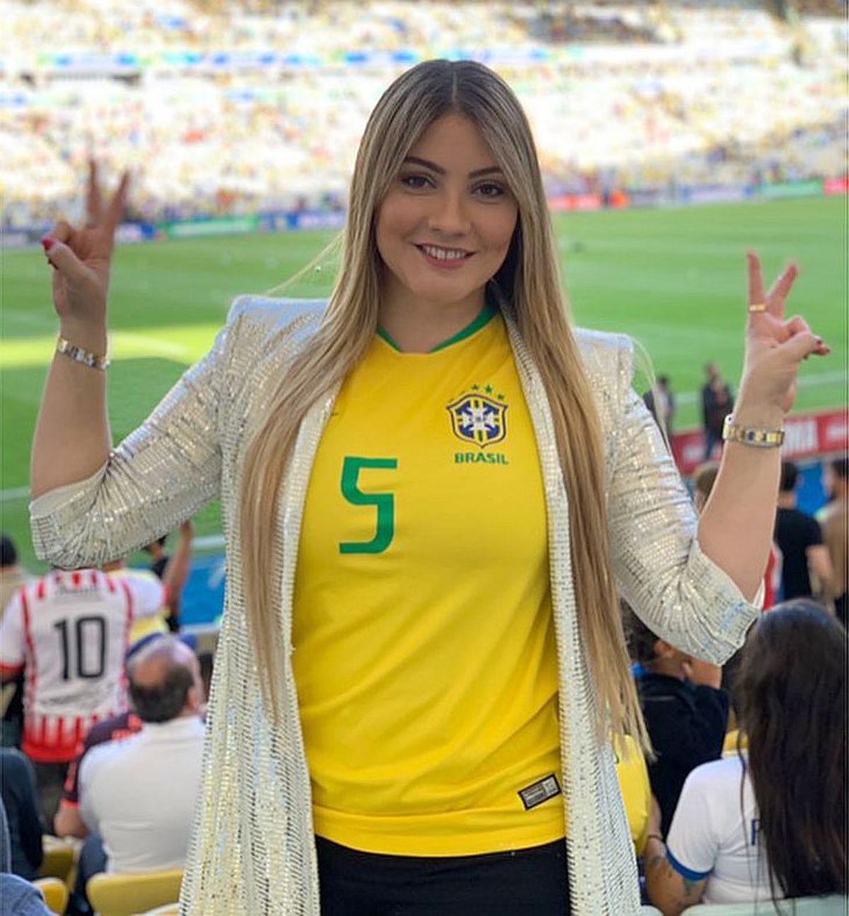 Vedeta de la Manchester United a spus „pas” petrecerii alături de colegi și a plecat în vacanță cu superba lui soție