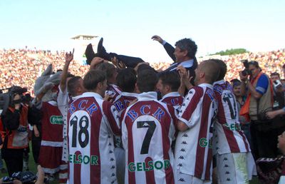 Istoria secretă a Rapidului: blaturi pentru câștigarea primelor două titluri. Mărturii incredibile: „Hai, mă, copii să facem egal!” + regia tovarășilor Pădureanu și Lucescu