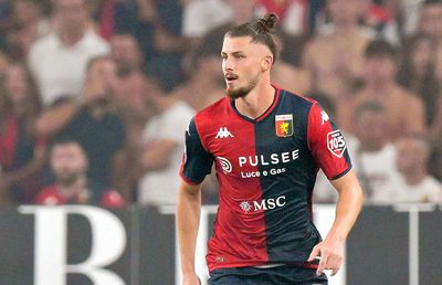 Atenție, Radu Drăgușin! Genoa caută să mai aducă un fundaș central până la finele acestui mercato