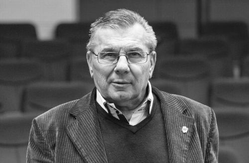 Dan Ionescu, fostul director al Centrului Național „Luceafărul” și fost șef al Departamentului Copii și Juniori din cadrul FRF, a murit astăzi.