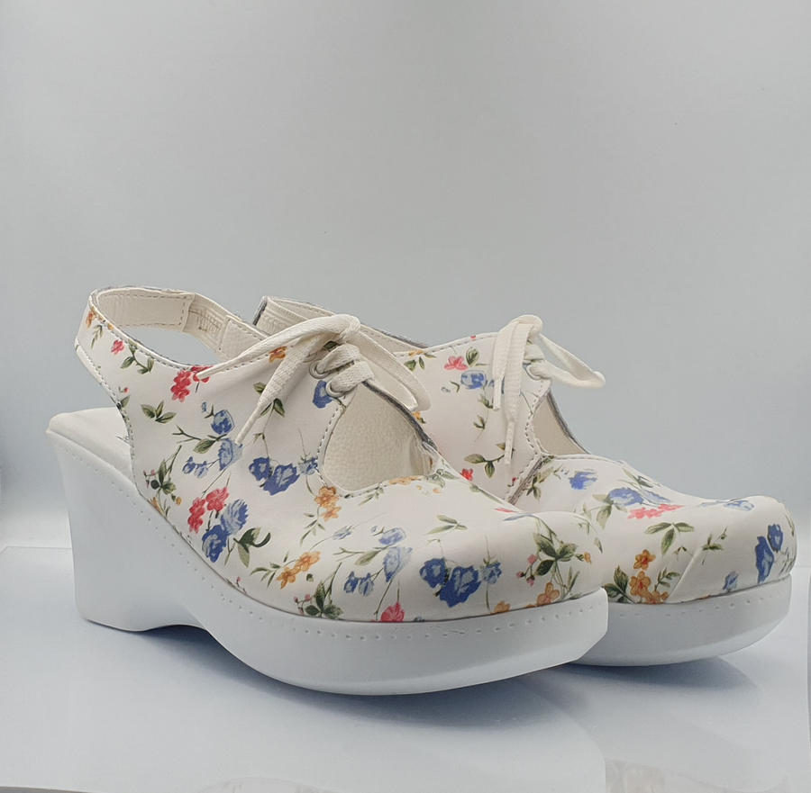 Care sunt avantajele aduse de saboții medicali?