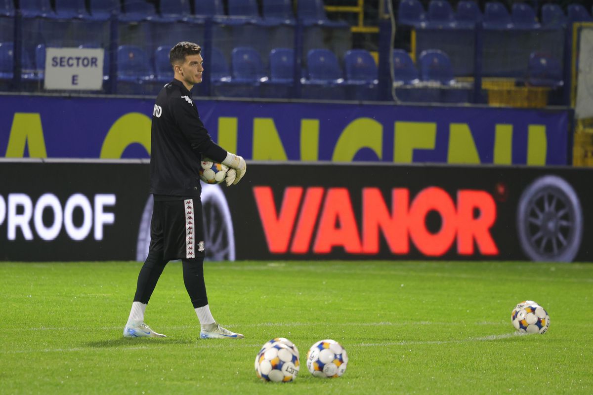 Metaloglobus - Rapid, imagini dinaintea partidei