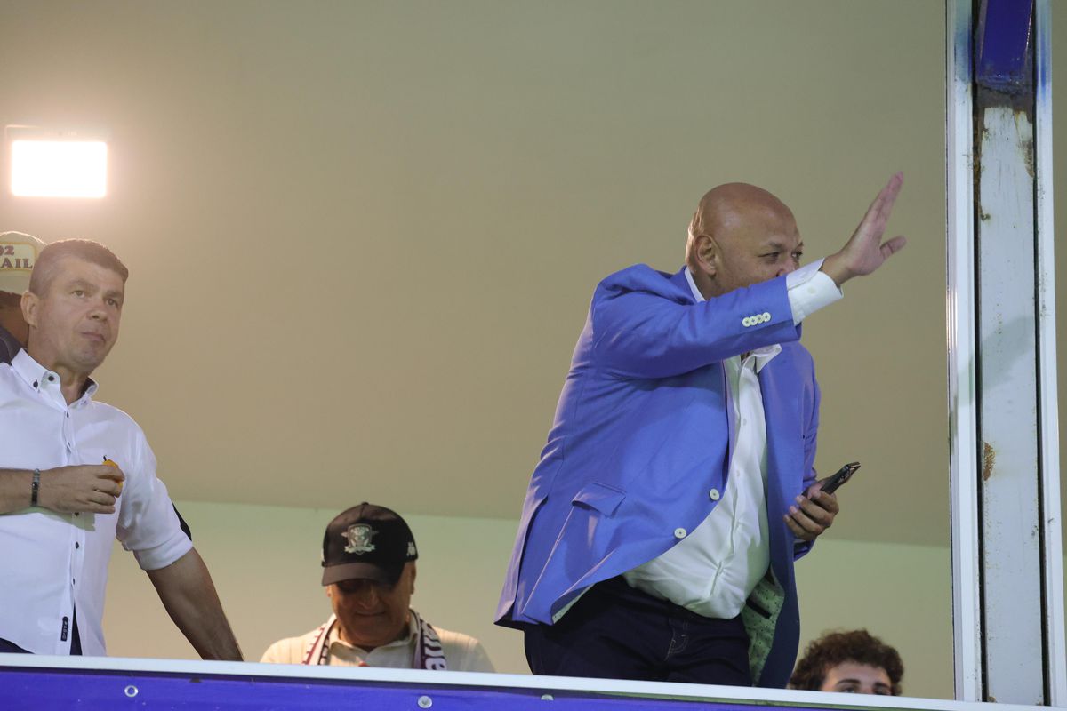 Surpriză! Dan Șucu a împărțit loja cu Gigi Corsicanu' la Metaloglobus - Rapid