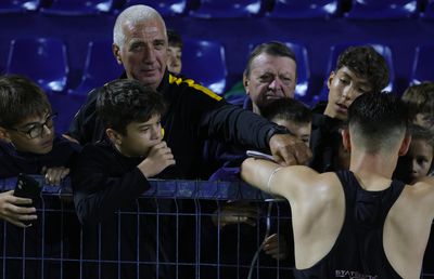 Prezență surpriză la Clinceni: omul care a plecat cu scandal din Giulești s-a îmbrățișat cu Alex Dobre!