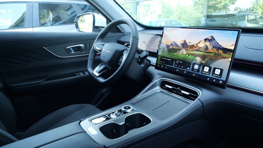 L-am încercat și nu o să crezi ce poate face Chery Tiggo 8 pe șosea! Putere, tehnologie și confort într-un singur SUV