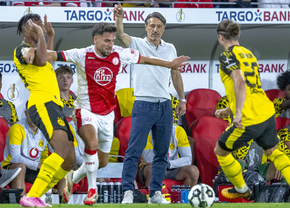 Antrenorul Borussiei Dortmund se plânge înainte de startul din Bundesliga: „Am avut doar trei săptămâni de pregătire”