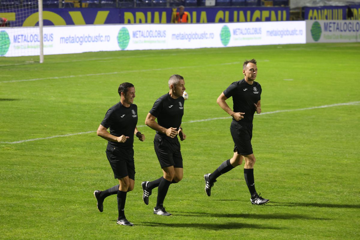 Rapid se impune greu cu Metaloglobus, iar giuleștenii se apropie la un singur punct de Universitatea Craiova