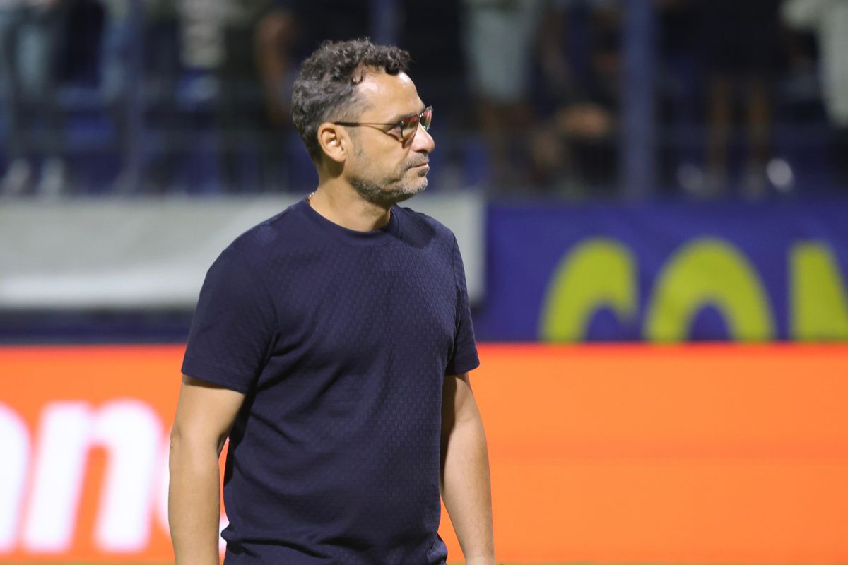 În ciuda victoriei cu Metaloglobus, Gâlcă nu este mulțumit: „Nu avem nicio scuză!”