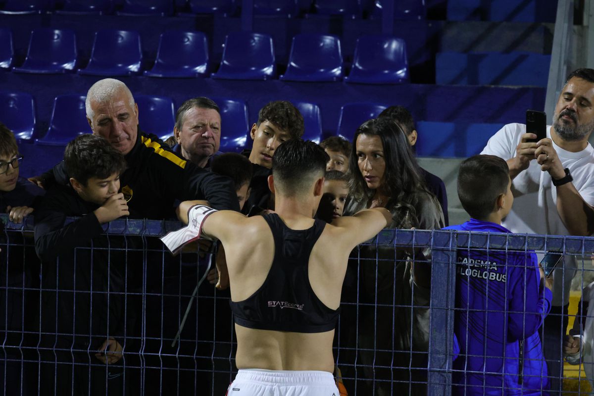 Prezență surpriză la Clinceni: omul care a plecat cu scandal din Giulești s-a îmbrățișat cu Alex Dobre!