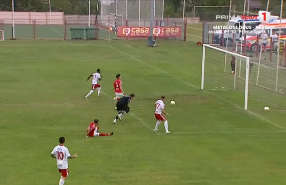 Ratarea lui Ivan, „copiată” în Liga 2! » N-a nimerit poarta goală de la câțiva metri!