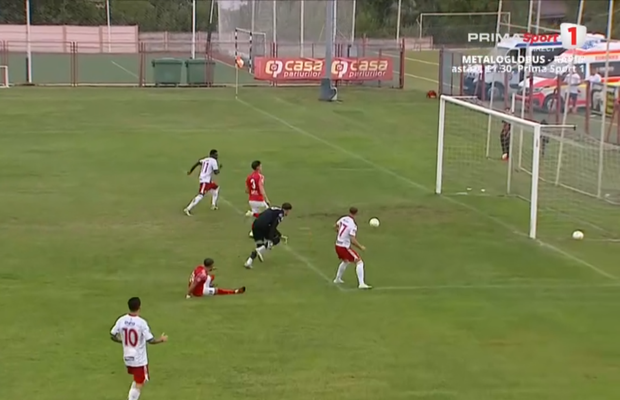 Ratarea lui Ivan, „copiată” în Liga 2! » N-a nimerit poarta goală de la câțiva metri!