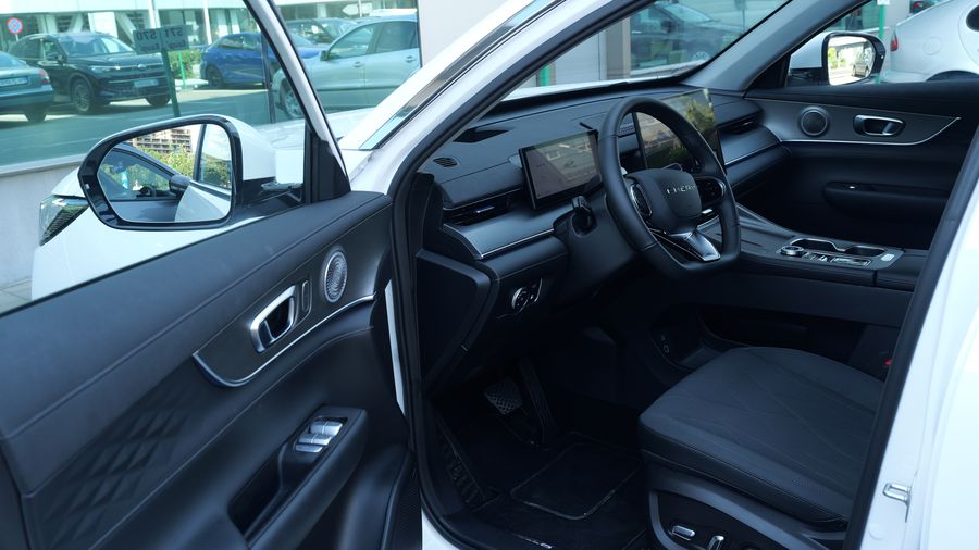 L-am încercat și nu o să crezi ce poate face Chery Tiggo 8 pe șosea! Putere, tehnologie și confort într-un singur SUV